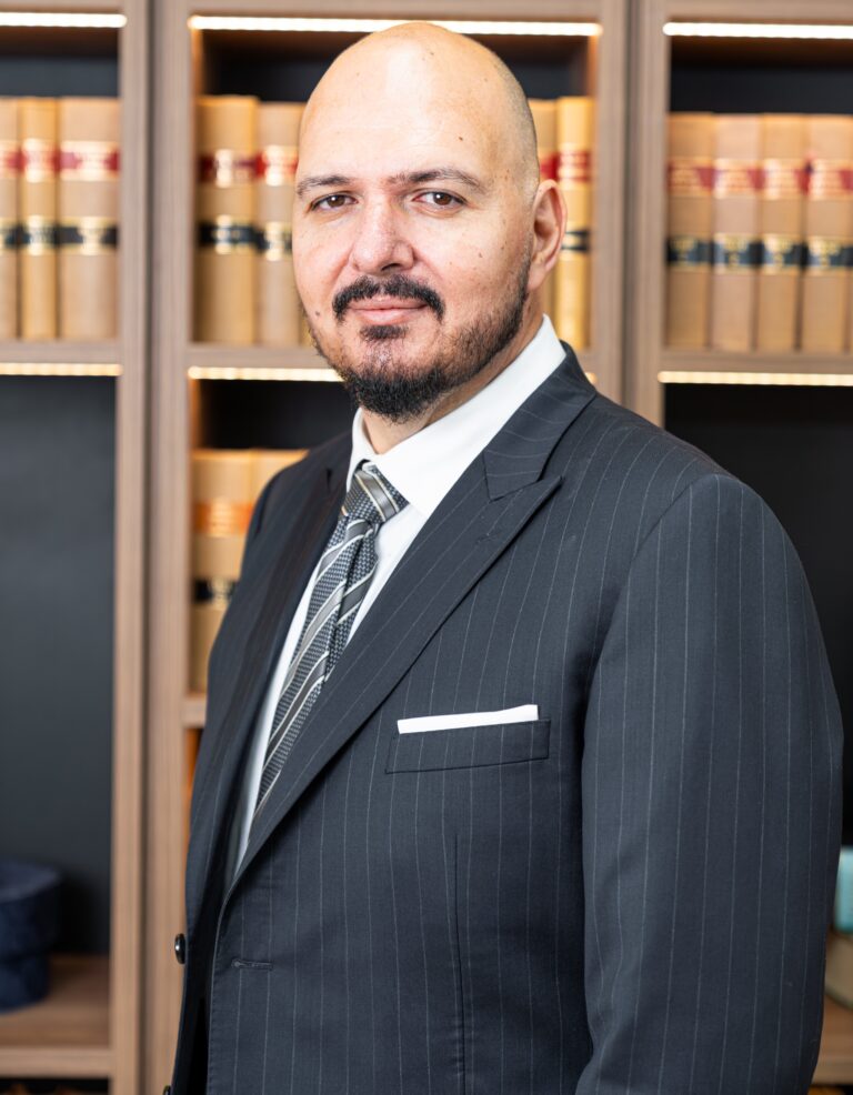 Best Family Lawyer Sydney - Eugene Gramelis.